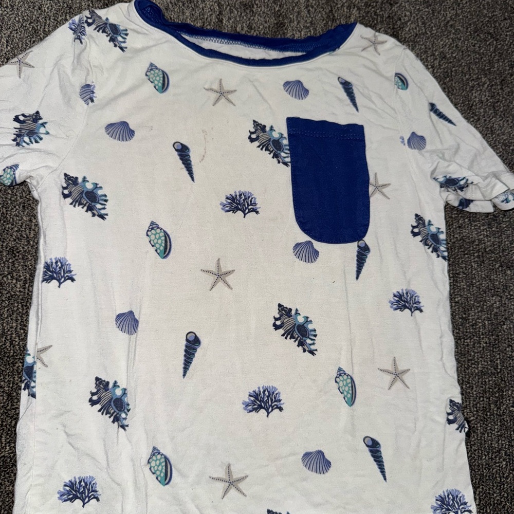 Kyte BABY Seashell Print Tee - Blue and White